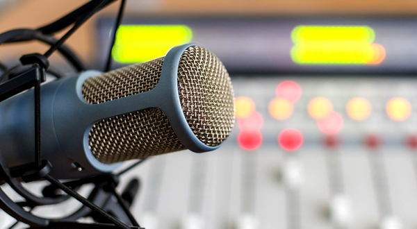 8 Radio